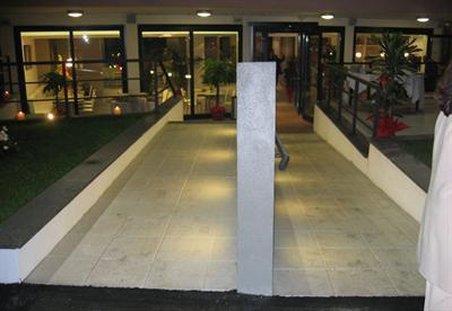 Eh Suites Rome Airport Euro House Hotels Фиумичино Екстериор снимка