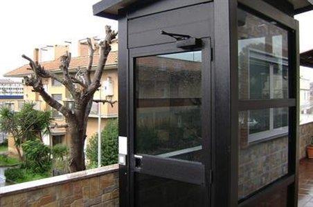 Eh Suites Rome Airport Euro House Hotels Фиумичино Екстериор снимка